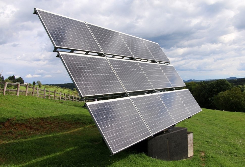 solar-power-4843112_1280